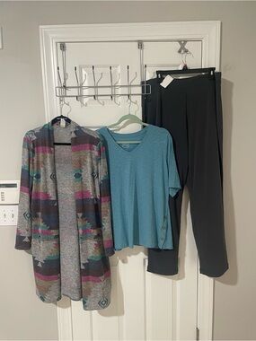 Three-Piece Outfit: Teal Top, Patterned Cardigan & dark gray Pants Susan Graver